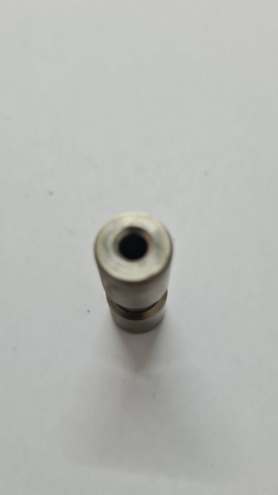 Teac A-4010S LARGE TAPE PEG