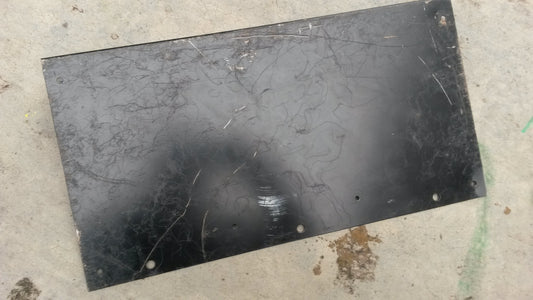 Fostex E16 bottom channel panel