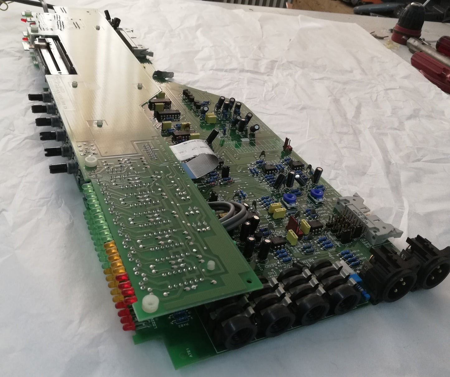 Soundcraft K3 Dual Group/fx return RH pcb  SC3477 issue 6 pcb only