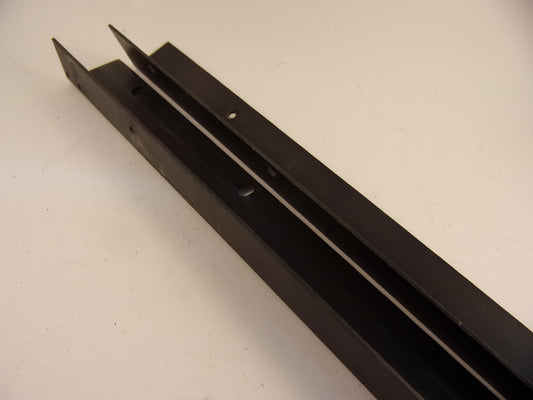 M-208 rack ears rails