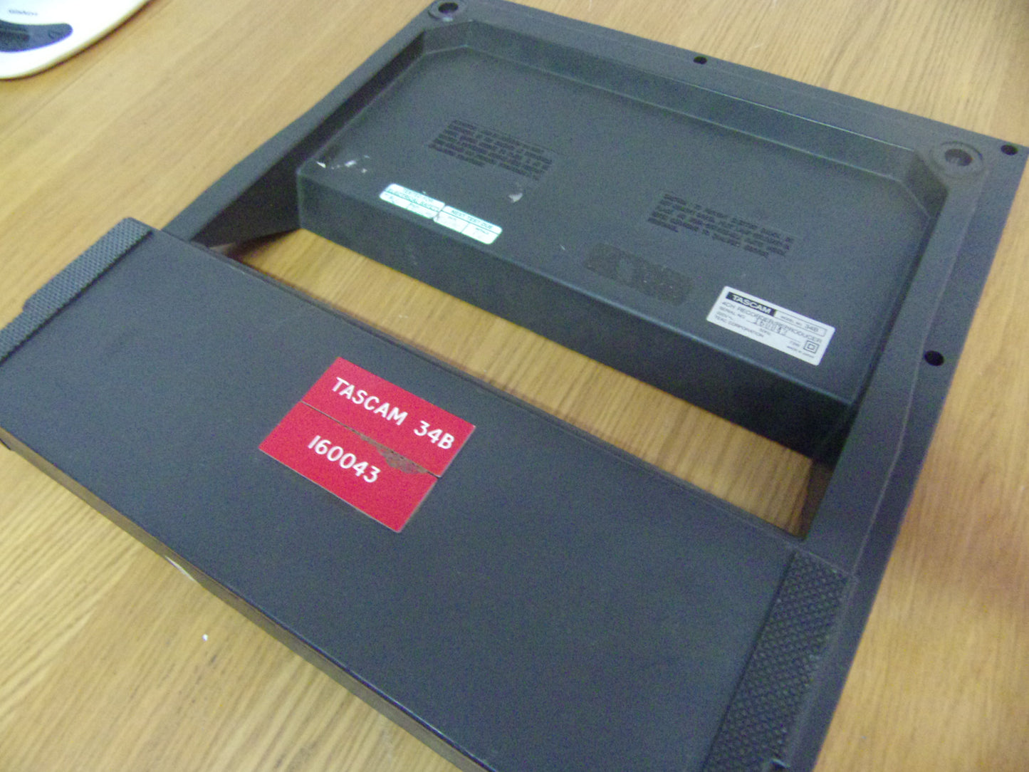 Tascam 34-B rear panel