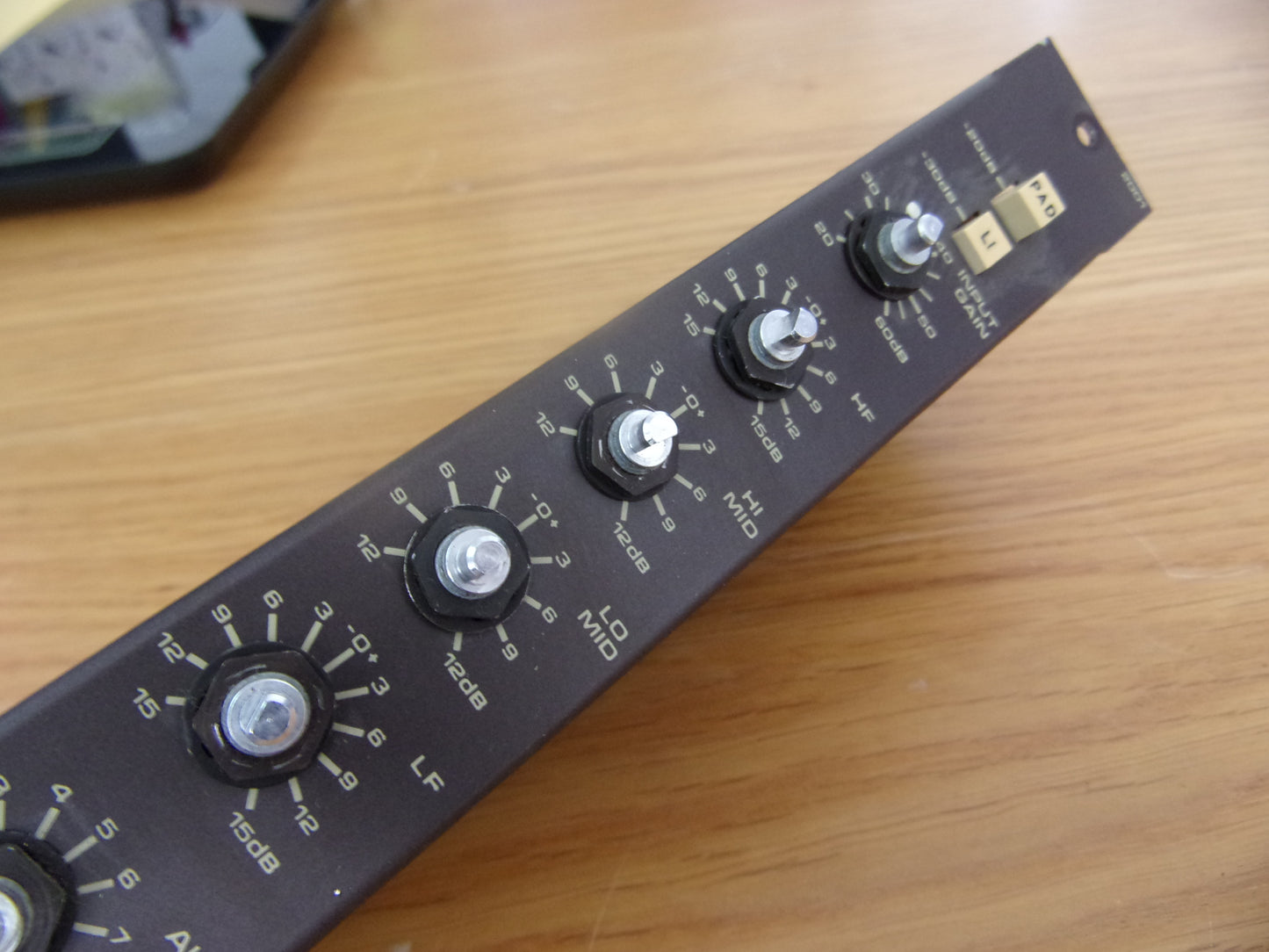 Soundcraft  200 series input module 2001