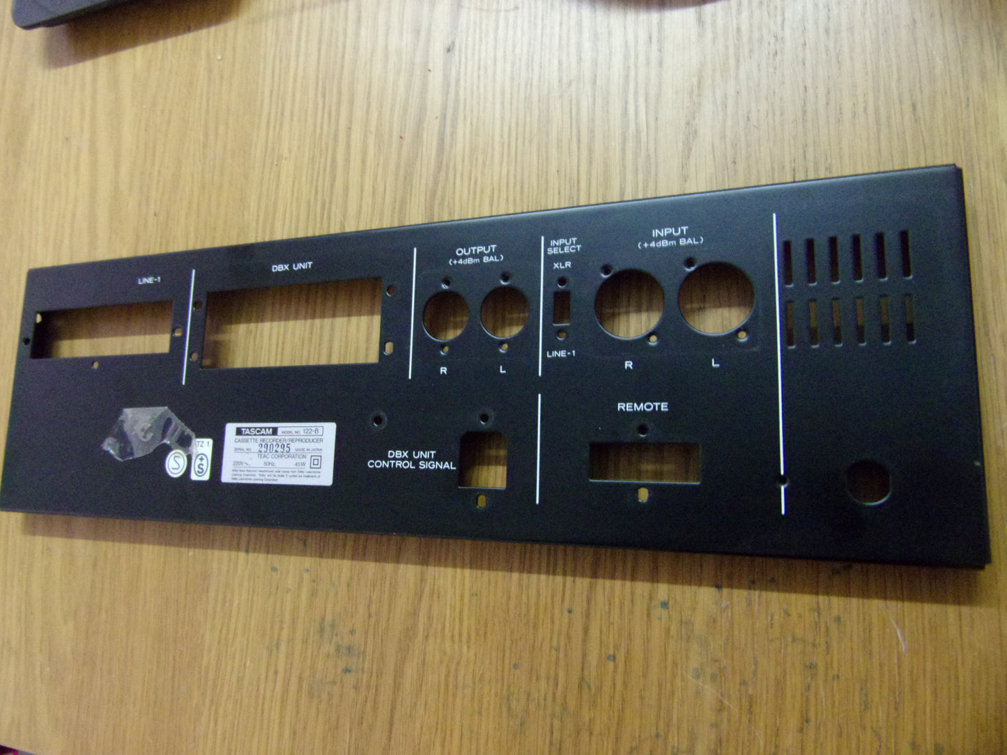 Tascam 122-B rear panel