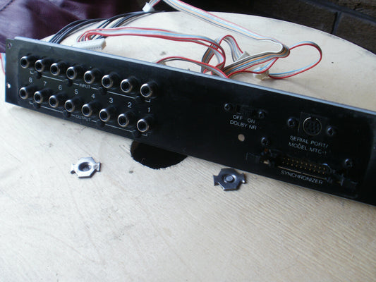 Fostex R8 complete rear panel and connectors