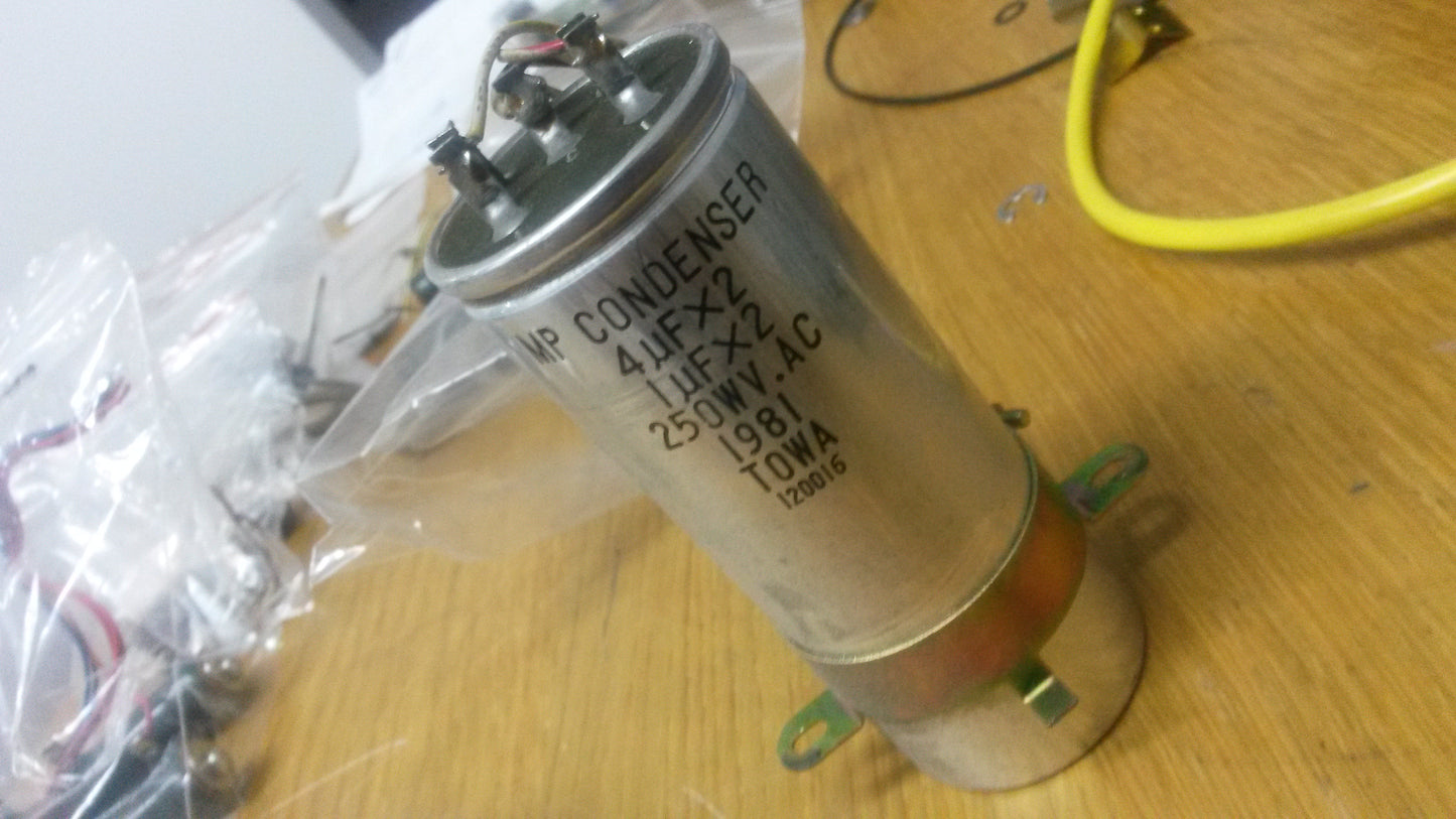 Power capacitor for the 80-8 Teac 4uf x2 1uf x1