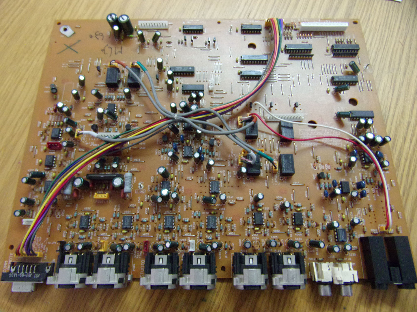 Tascam TM-D8000 PCB MONITOR E900586-00A