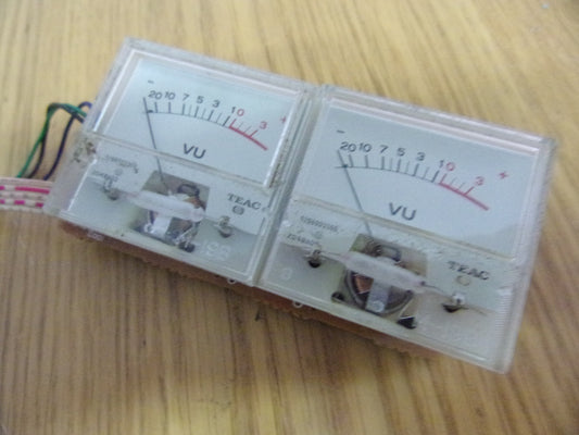 Tascam 246 VU meter pcb 52101686-00