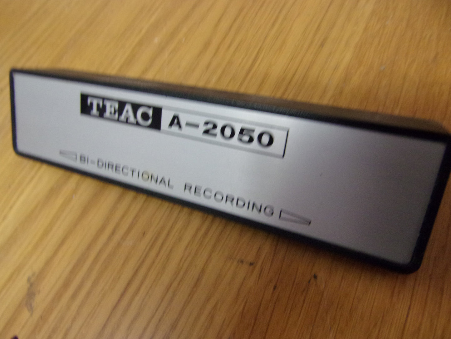 TEAC A-2050 Upper tapehead cover with logo