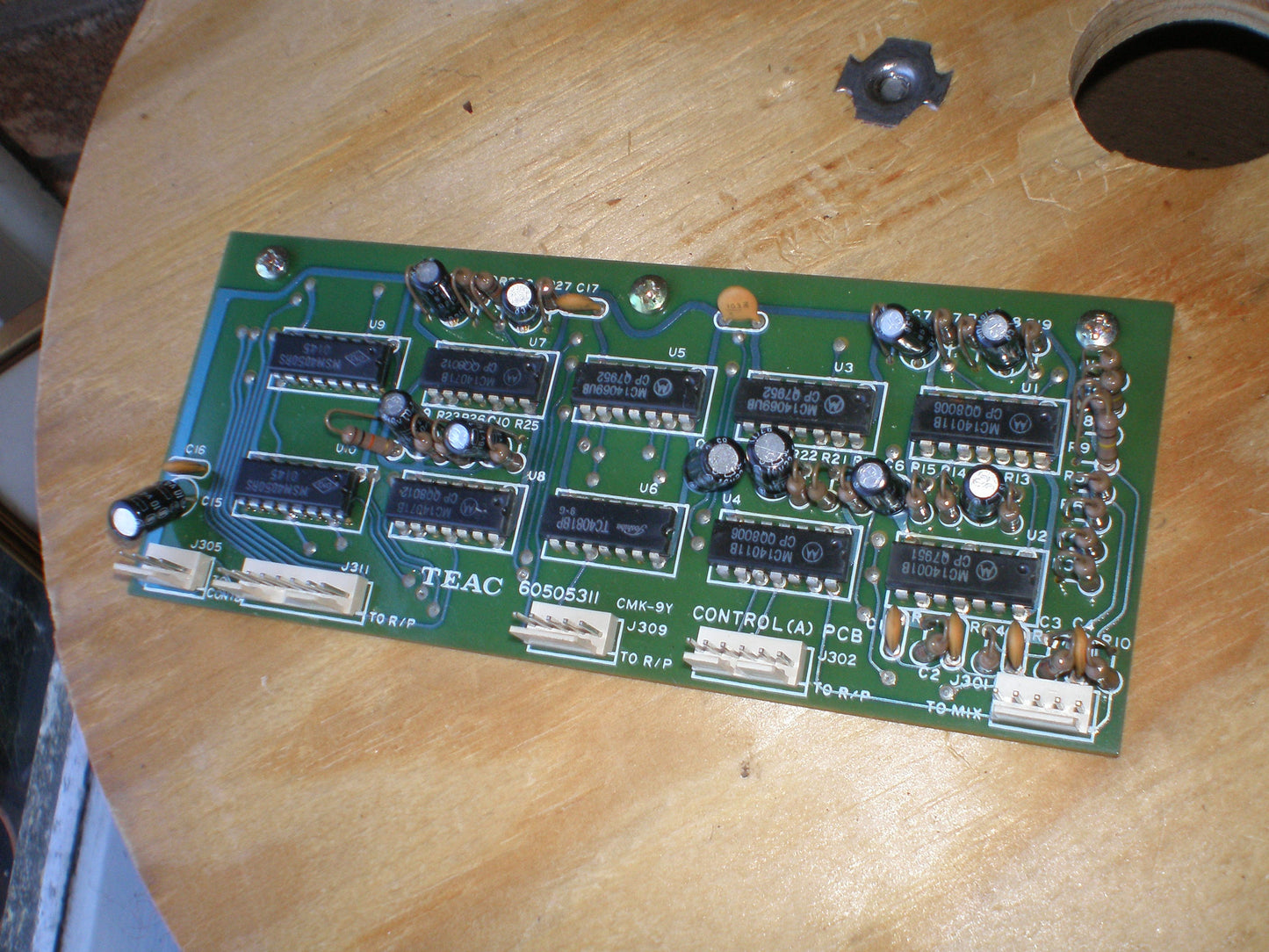 Teac Control PCB (a) 60505311 or 60505310 from Tascam 144 Portastudio
