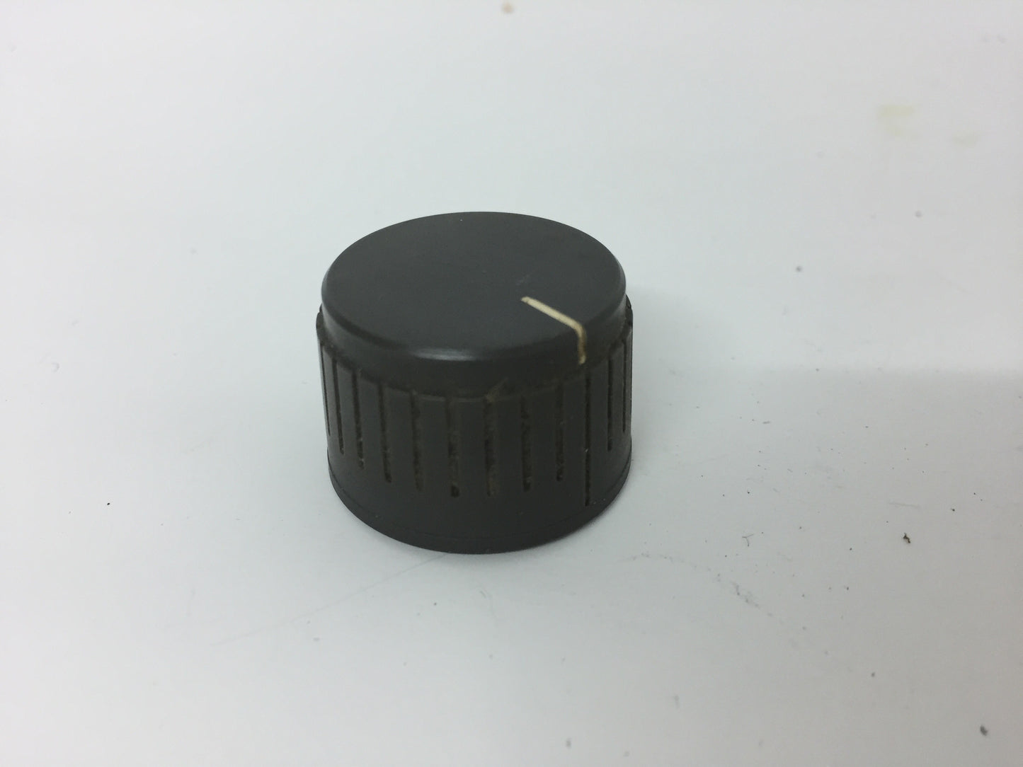 Fostex A-4 brown collet knob