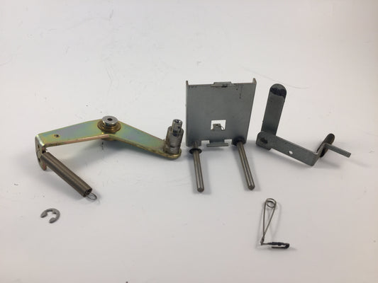 Tascam TSR-8 Tape lift assembly