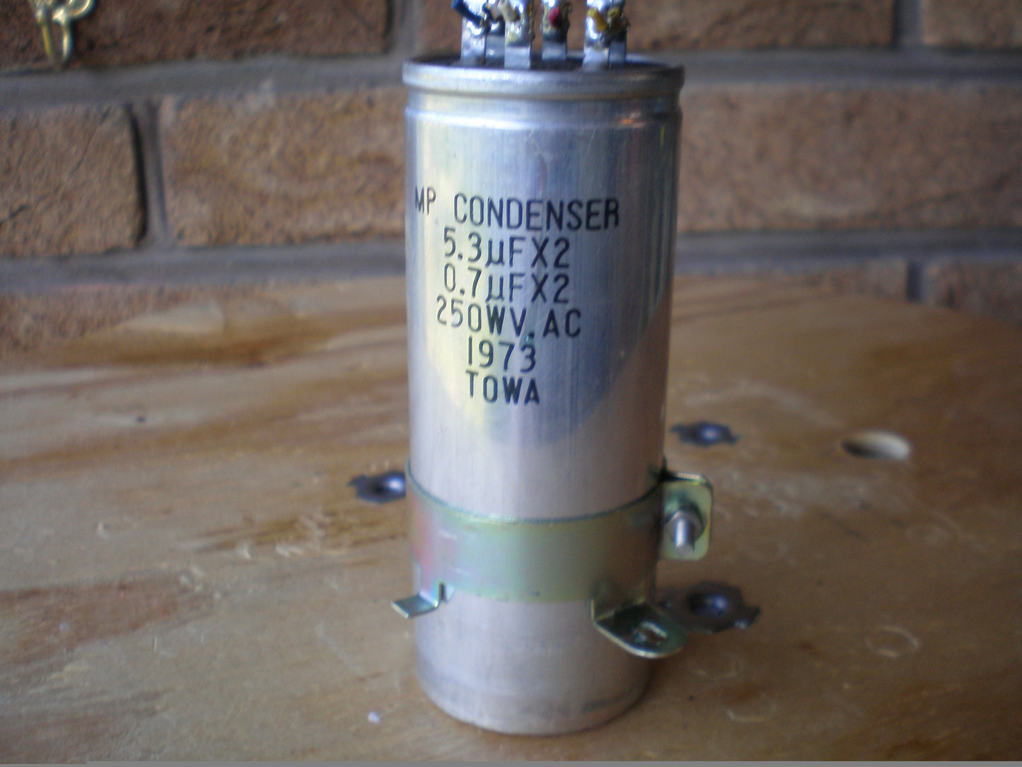 5.5uf x2  0.7uf x2 capacitor used in Teac A3300 and others
