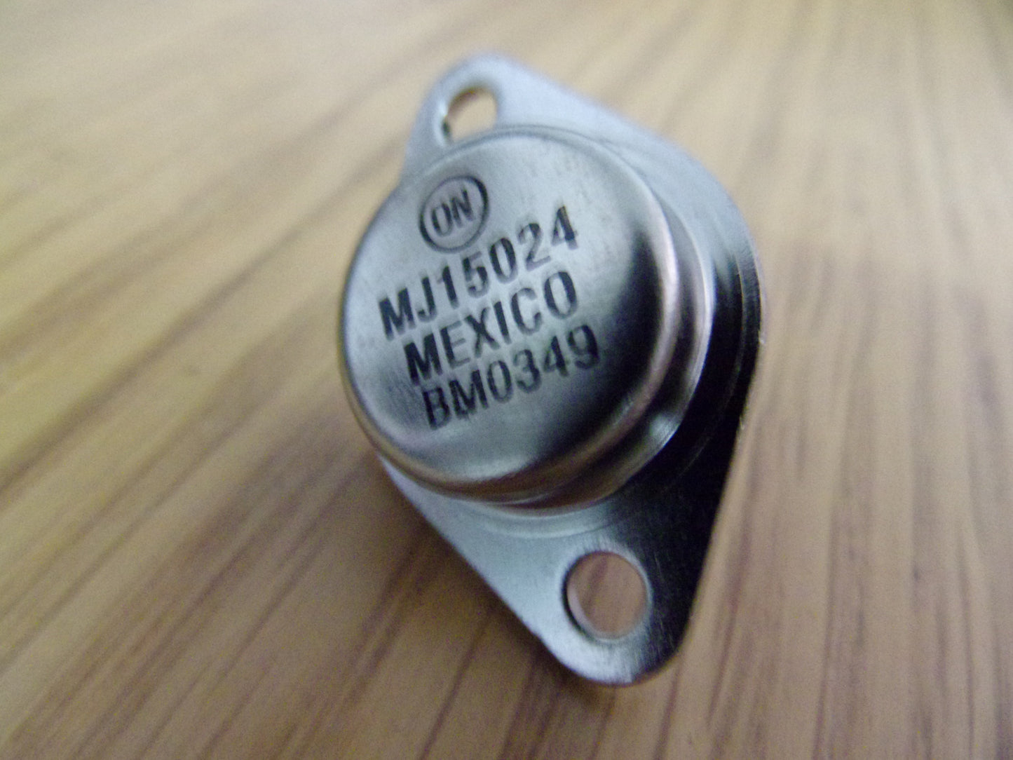Soundcraft Powerstation output Transistors MJ15024 or MJ15025