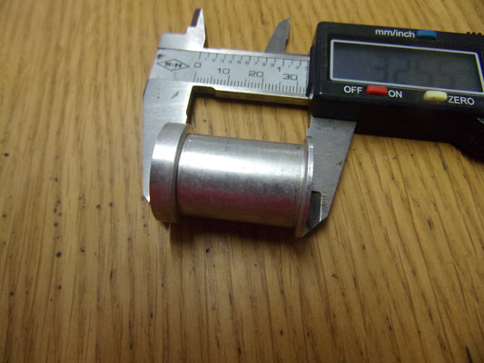 Fostex G24S Tension roller 8223202102 8223 2021 02