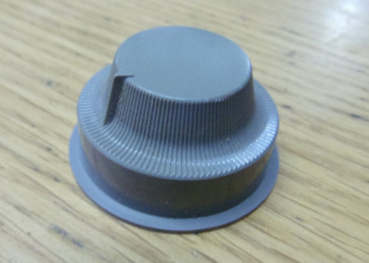 Tascam DA-38 grey knob