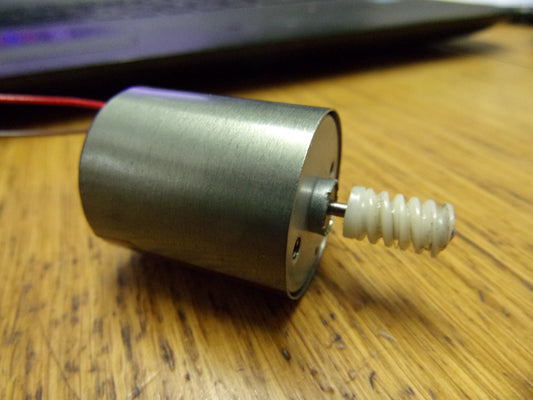 TASCAM 488 MOTOR WITH WORM DRIVE