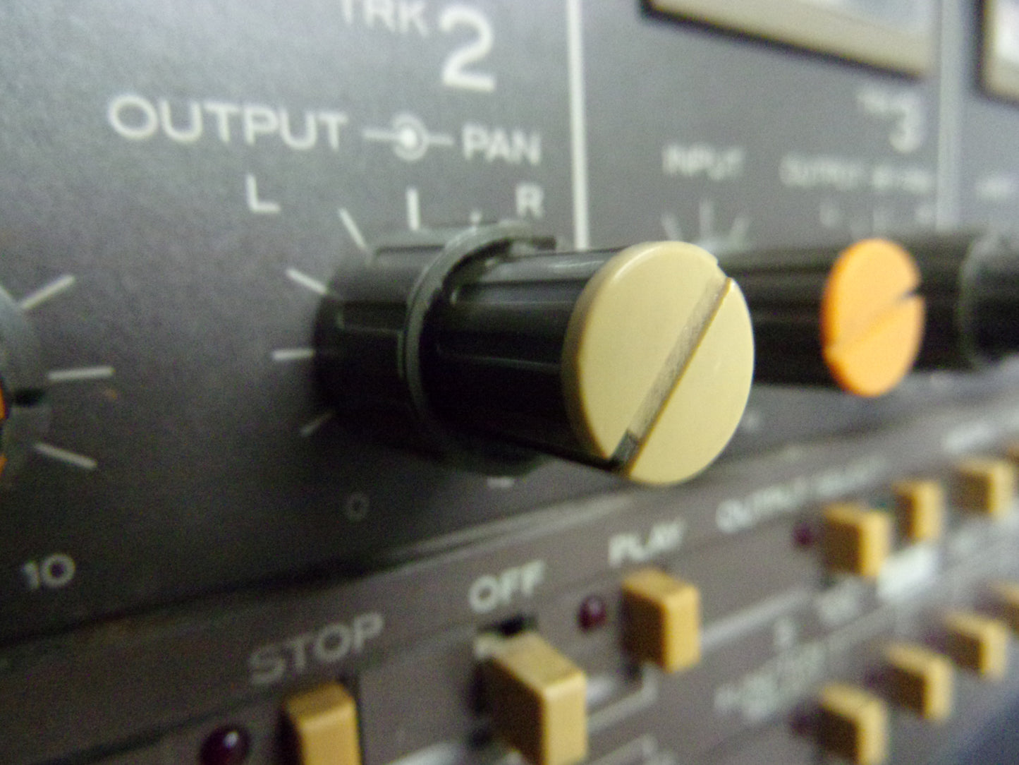 Tascam 234 dual output/pan knob