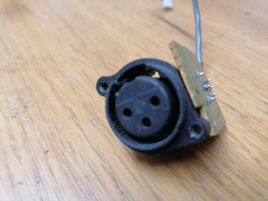 Tascam TM-D8000 female XLR  pcb E900673-00A