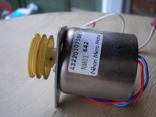 Fostex Model 80  A-8 reel motor 432201075661 NM01