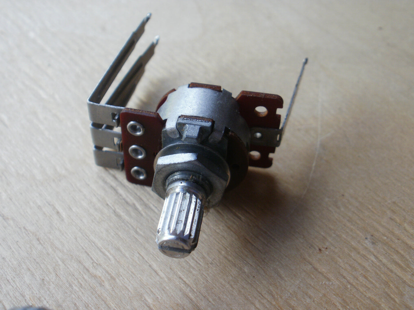 Tascam Portastudio 144 Variable resistors
