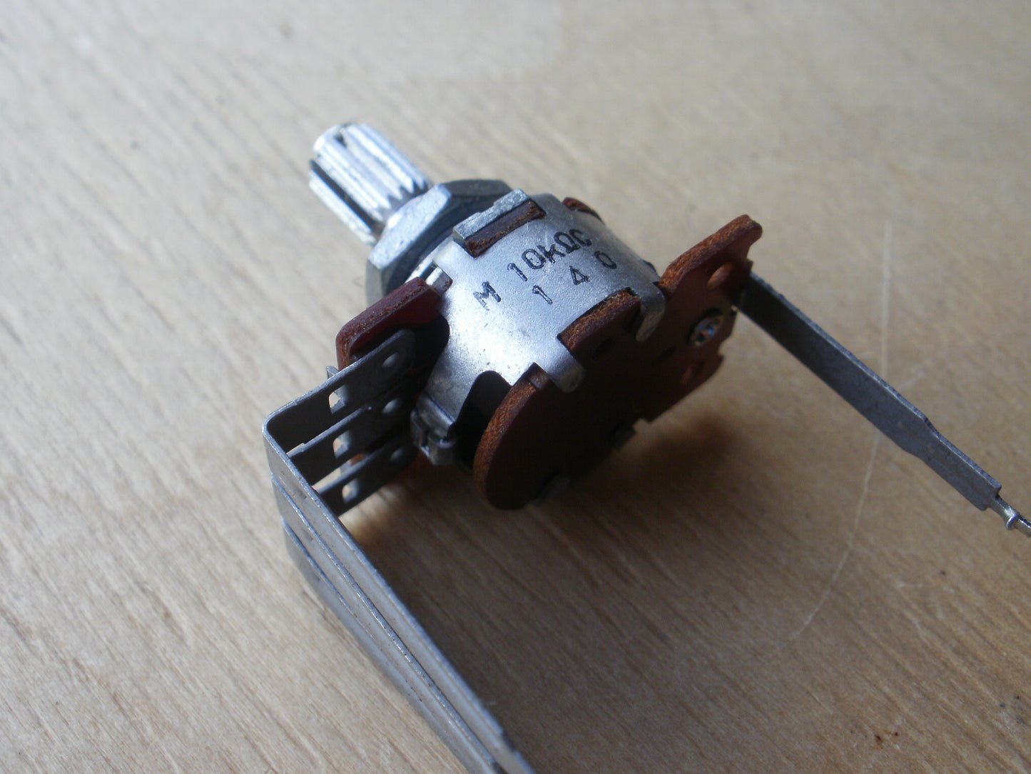 Tascam Portastudio 144 Variable resistors