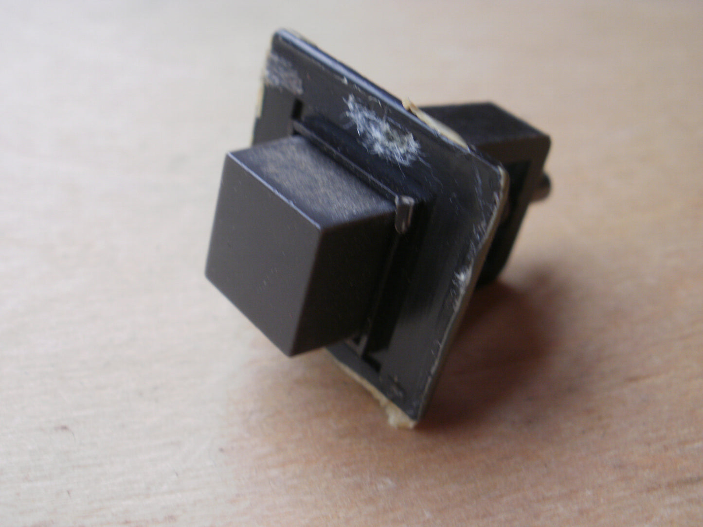 Tascam 112 eject knob
