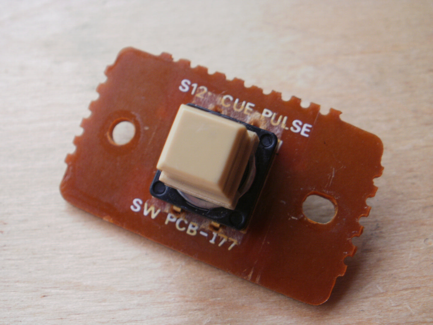 Tascam 133 cue pulse pcb 177 52100490