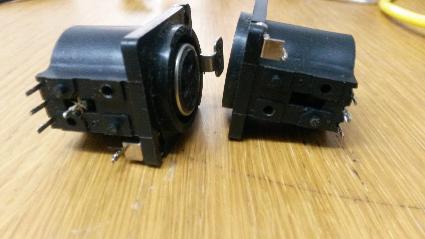 M-1516 and others XLR sockets male or female