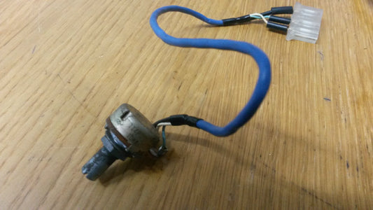Teac 80-8 10ka log pot variable resistor volume control
