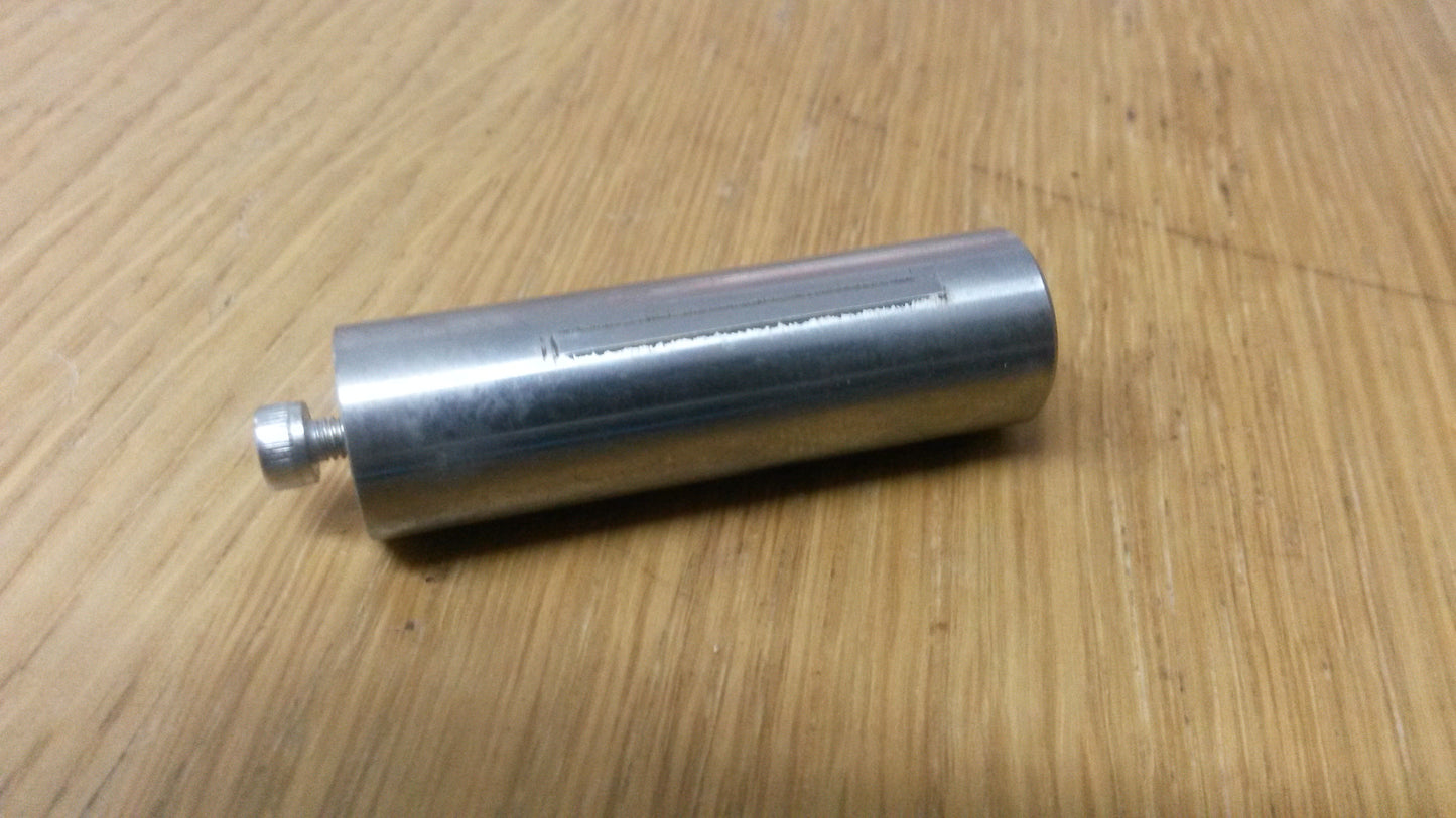 Tascam MSR24 fixed peg/guide