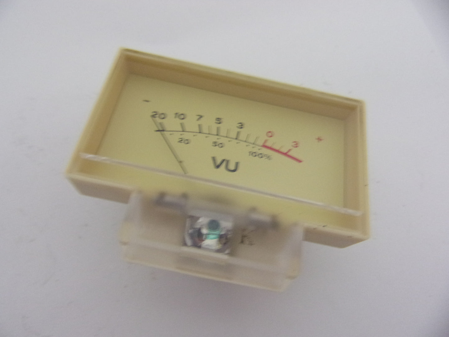 Realistic TR-3000 VU meter