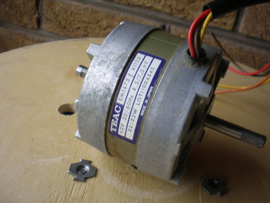 TEAC A-3440 Motor EM1475